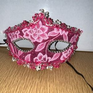 Masquerade mask